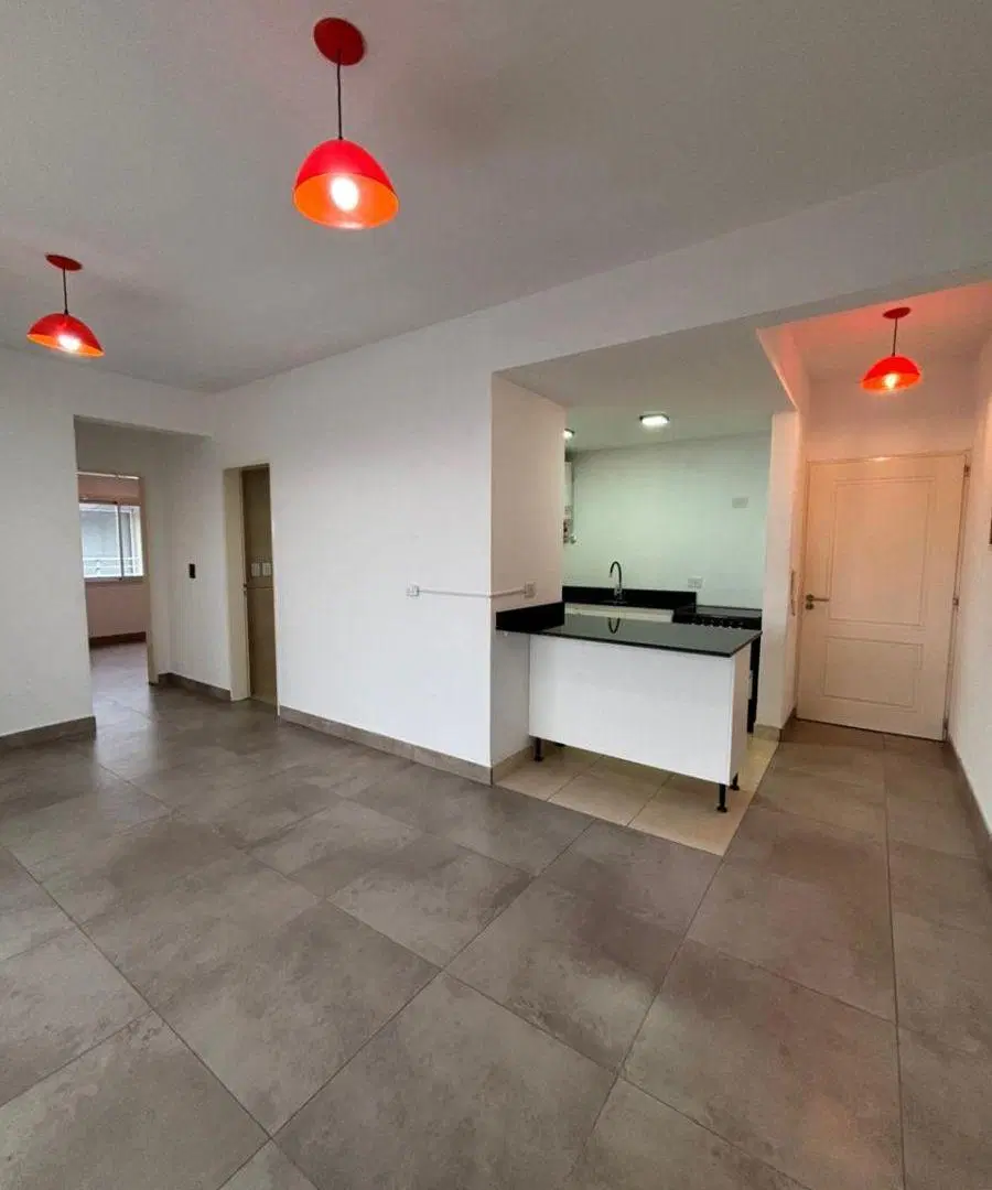 DEPARTAMENTO 3 AMBIENTES EN ALQUILER - SOLARES DE MORENO 3