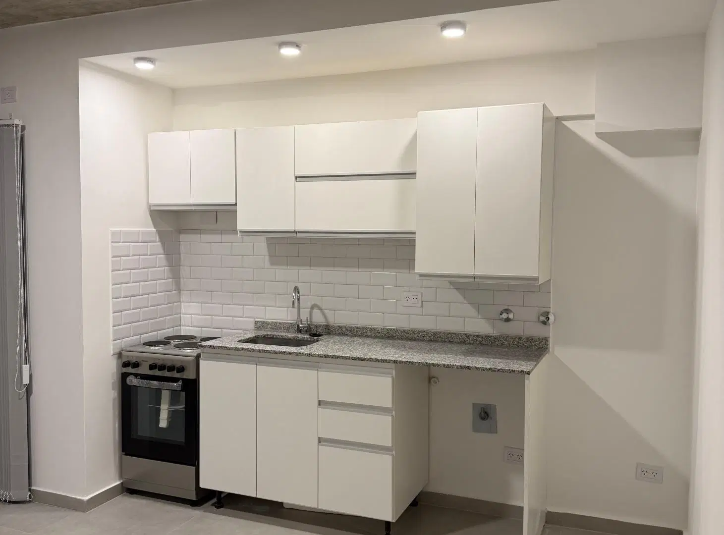 DEPARTAMENTO DOS AMBIENTES A ESTRENAR EN ALQUILER - EDIFICIO LUCIO XXV - MORENO 5