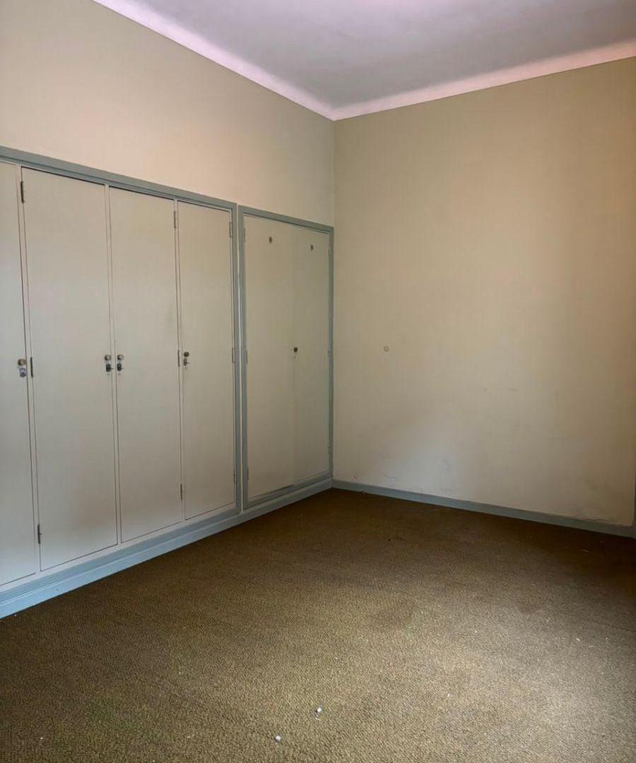 Foto de CASA EN VENTA 4 AMBIENTES CON GALPON EN HAEDO, imagen 4