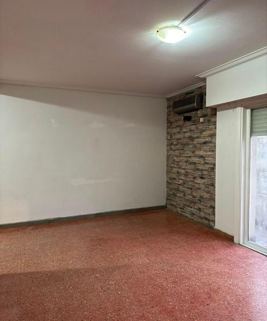 Foto de DEPARTAMENTO 3 AMBIENTES EN ALQUILER - MORENO CENTRO, imagen 3