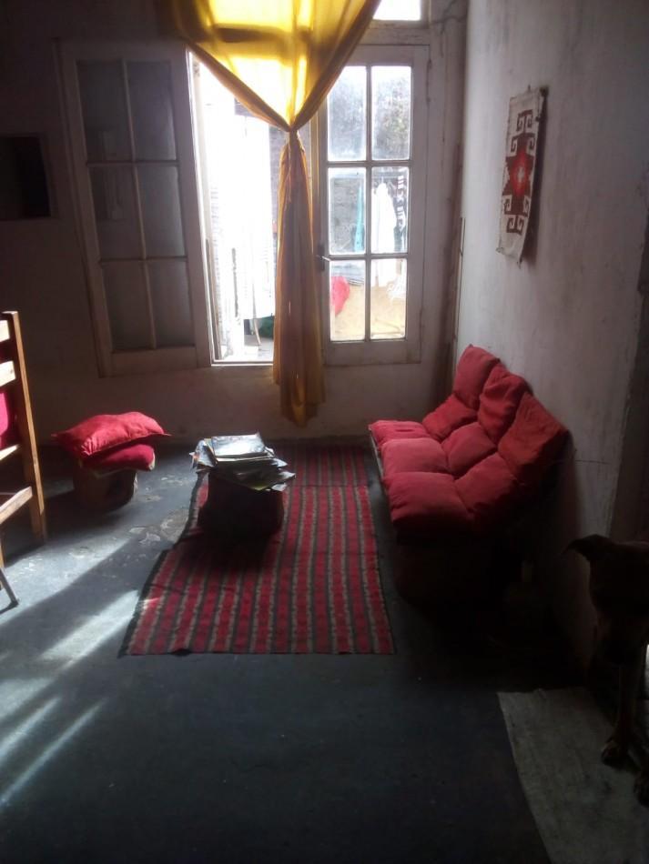 Galpon con Fosa Mas Departamento 2 Ambientes con Entrada Independiente 2