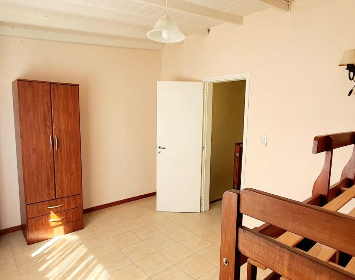 Duplex 3 Ambientes con Parque y Entrada Para Auto en Miramar. Apto Credito 1