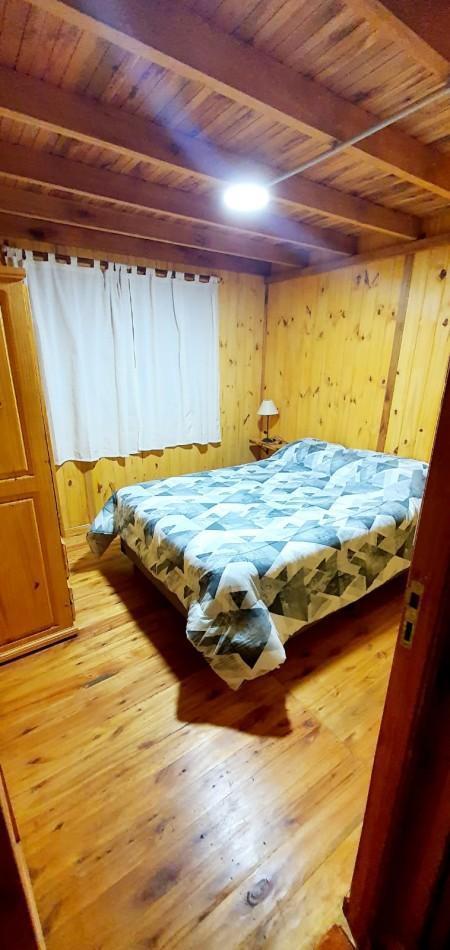 Dos Cabañas de 3 Ambientes con Parque y Entrada Para Auto en Miramar. Apto Credito 4