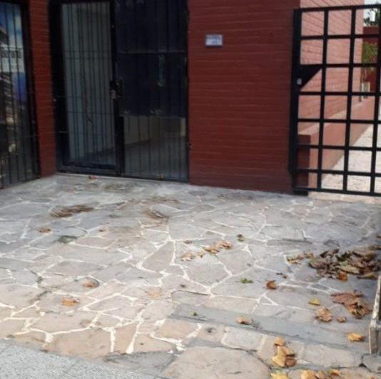 DOS LOCALES A LA VENTA SOBRE CALLE EN FALUCHO Y TUCUMAN MAR DEL PLATA