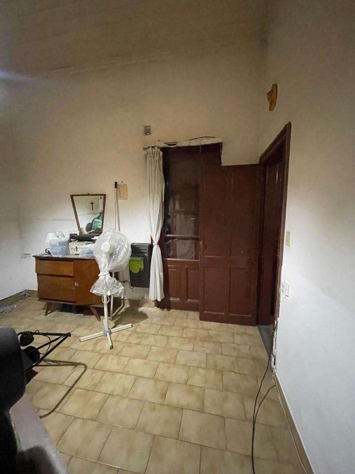 Foto de PH DE 2 AMB CON PATIO EN PLANTA BAJA POR PASILLO EN PROCESO DE RECICLADO, imagen 5