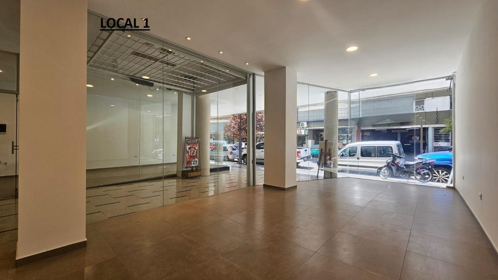 Foto de DOS LOCALES EN BLOCK A LA CALLE EN GALERIA EN EL CENTRO (FINANCIA), imagen 3