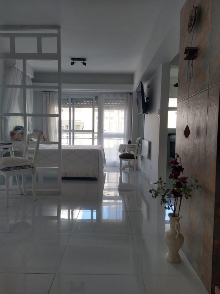 Foto de DEPARTAMENTO CON VISTA AL MAR PARA 2 O 3 PERSONAS SE ALQUILA POR DIA O, imagen 5