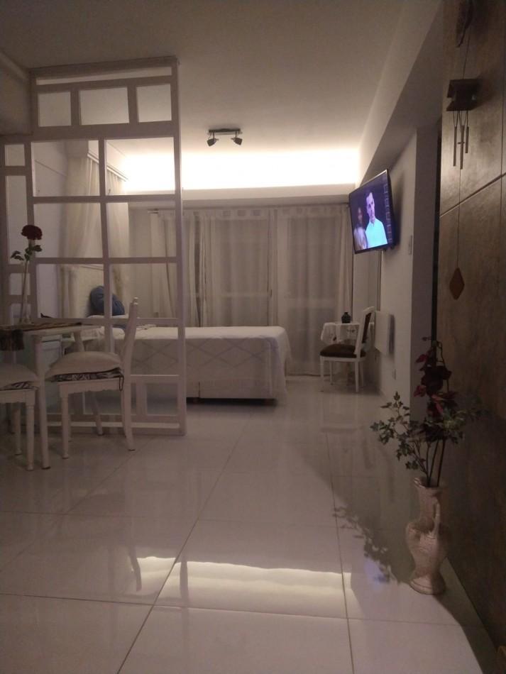 Foto de DEPARTAMENTO CON VISTA AL MAR PARA 2 O 3 PERSONAS SE ALQUILA POR DIA O, imagen 4