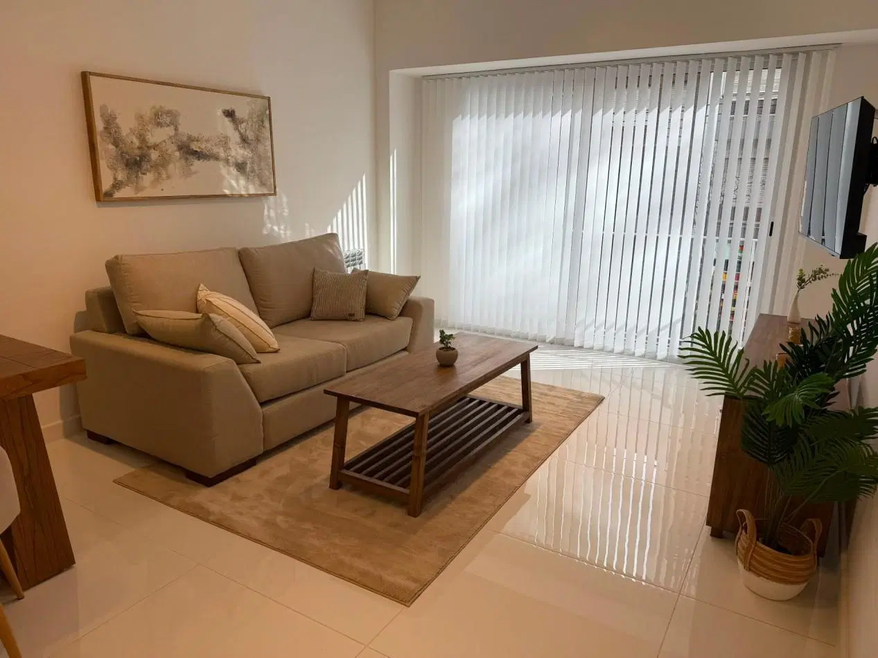 DEPARTAMENTO 3 AMBIENTES A LA CALLE CON BALCON Y 2 BAÑOS EN PLAZA MITRE VENDE Y PERMUTA 4
