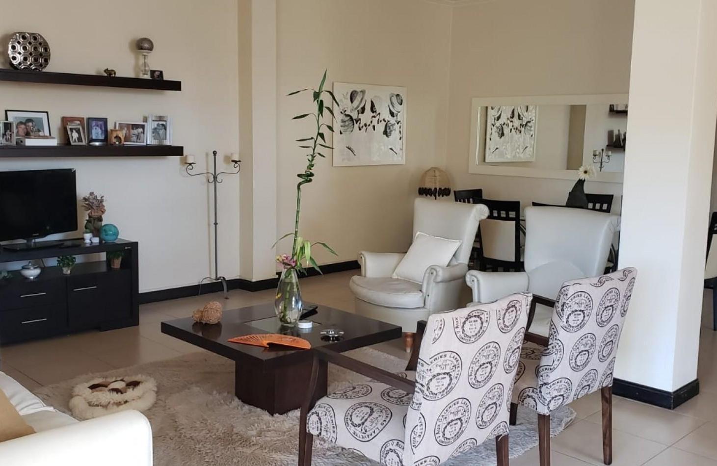 Foto de DEPARTAMENTO 4 AMBIENTES AL LATERAL ABUERTO EN LA PERLA, imagen 4