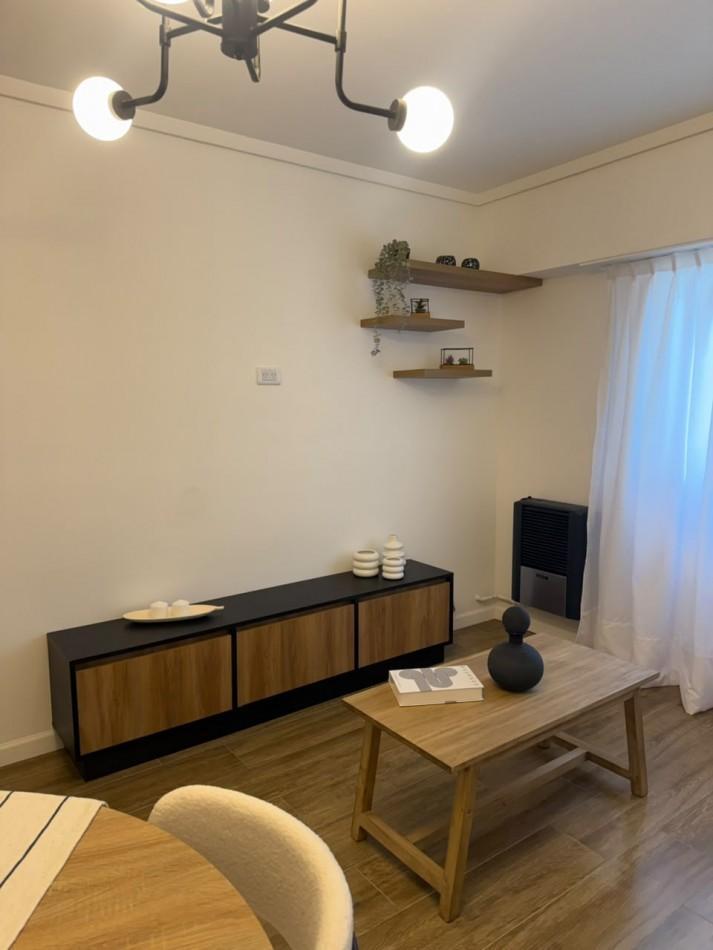 Foto de DEPARTAMENTO 3 AMBIENTES AL CONTRAFRENTE A 150 METROS DE PLAZA COLON, imagen 2