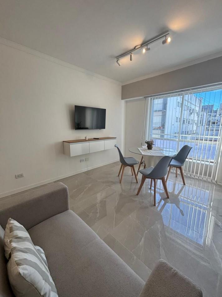 Foto de DEPARTAMENTO 1 AMBIENTE A LA CALLE CON BALCON FRANCES EN PLAZA MITRE, imagen 3