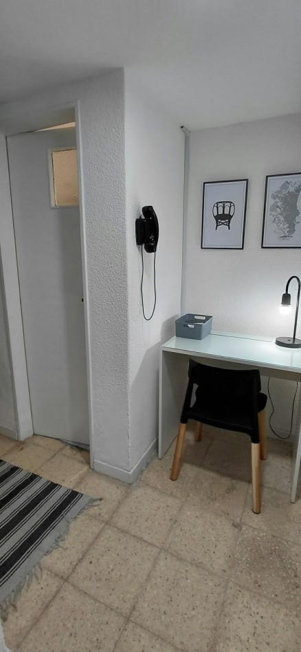 Foto de DEPARTAMENTO 1 AMB AL CONTRAFRENTE INTERNO MAS ESPACIO DE ESCRITORIO, imagen 3
