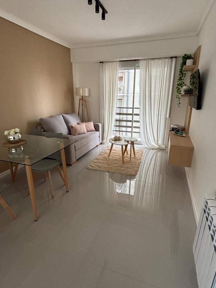 Foto de DEPARTAMENTO 3 AMBIENTES CON DEPENDENCIA AL FRENTE CON BALCON Y VISTA, imagen 4
