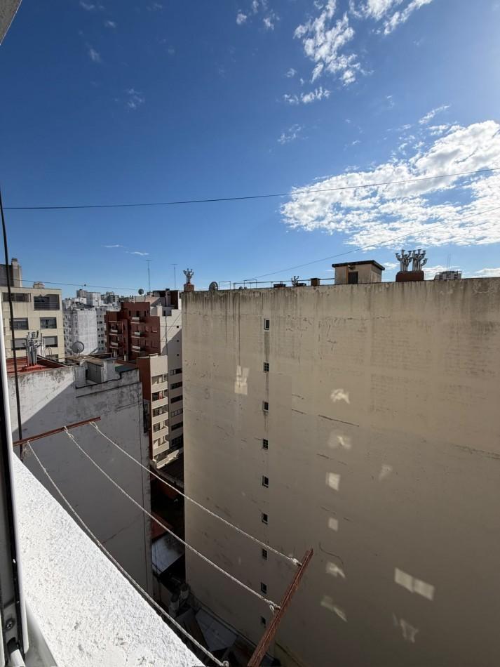 Foto de DEPARTAMENTO 1 AMBIENTE INTERNO RECICLADO EN PLAZA MITRE, imagen 4