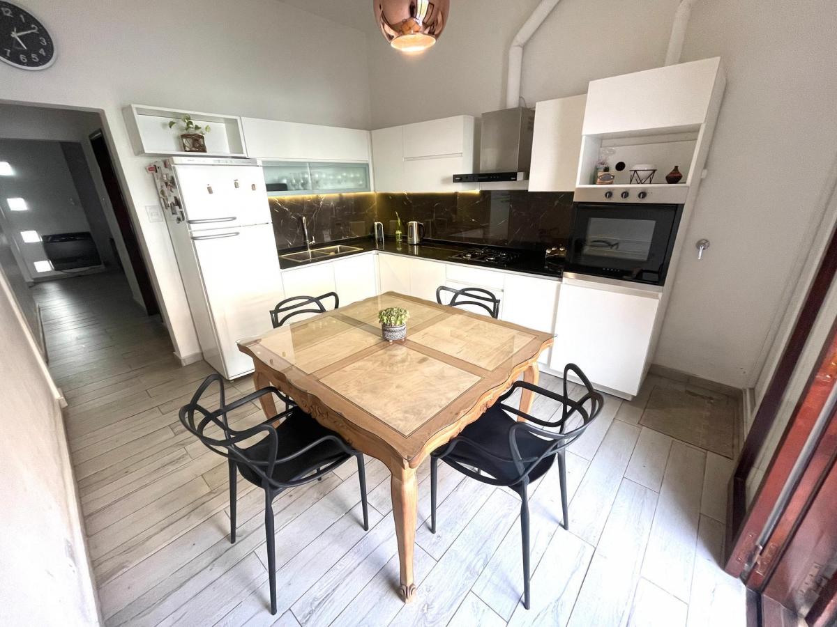 Alto Albredi Casa en Venta con Departamento Independiente 2
