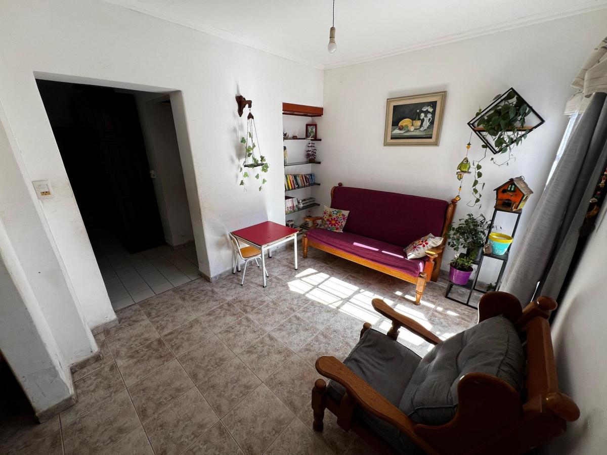 Venta de Casa Mas Depto Independiente en Barrio Inaudi! 5