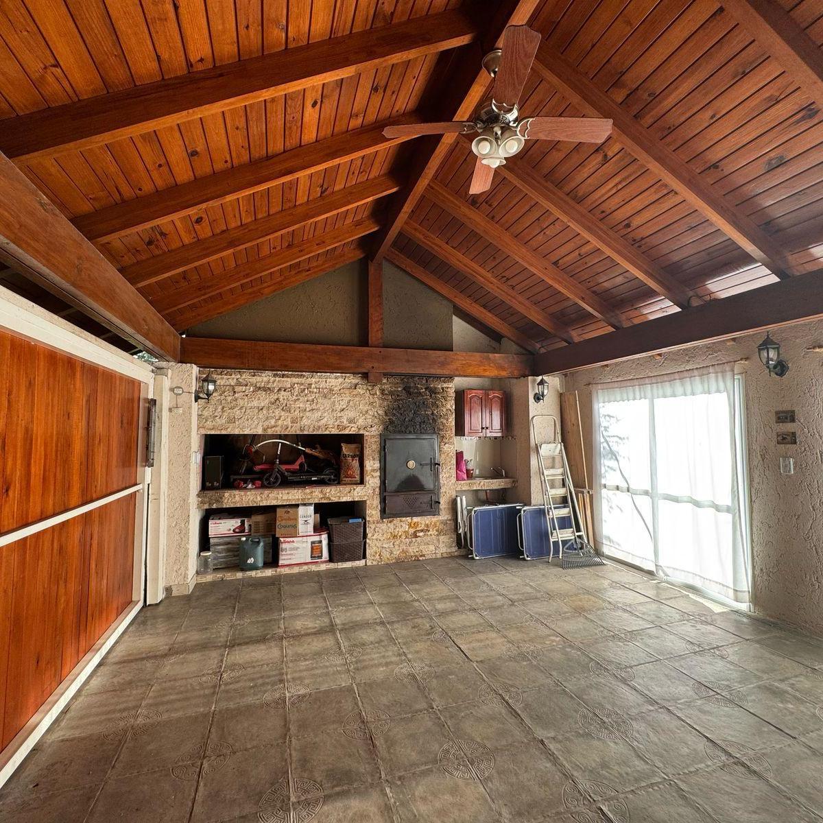 Venta Casa en Barrio Los Algarrobos 5
