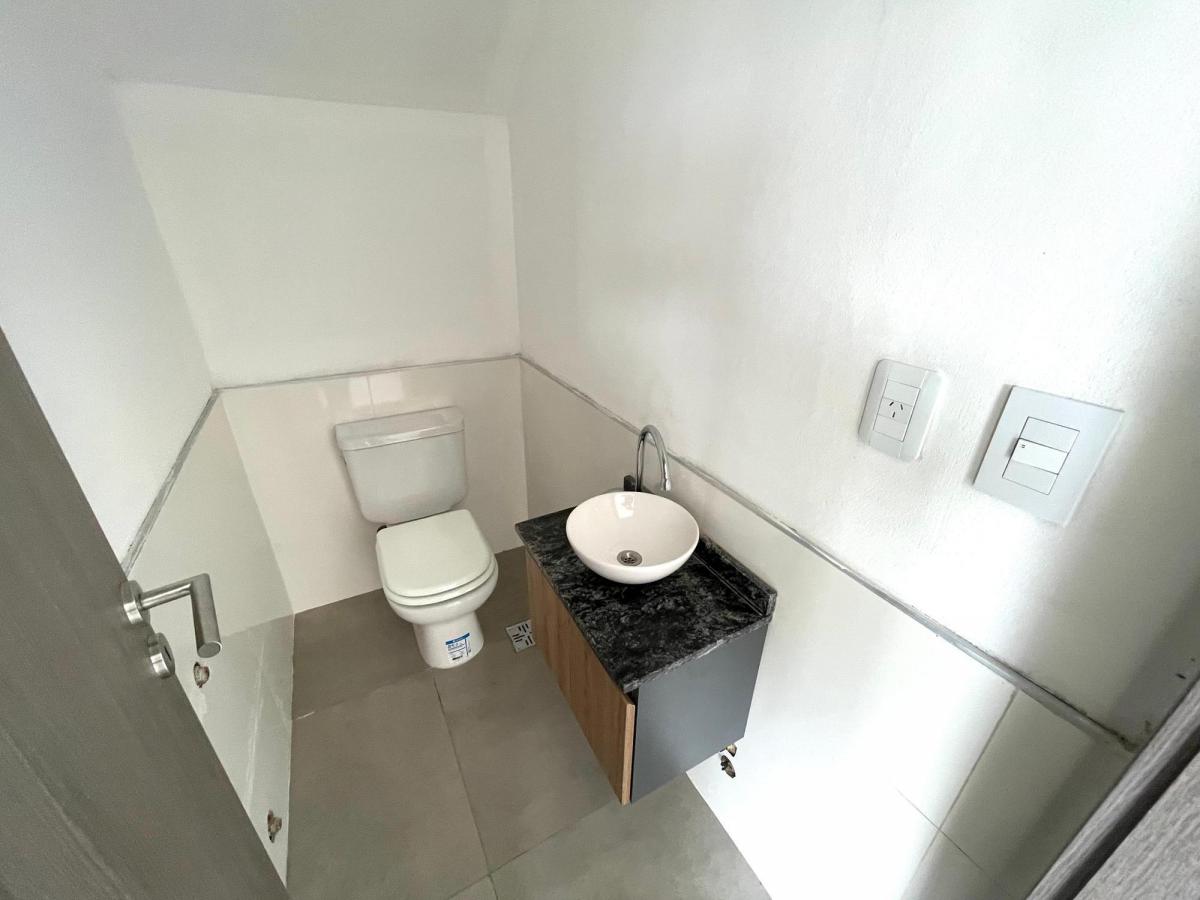Rincones de Manantiales Duplex en Venta 3 Dorm. 1