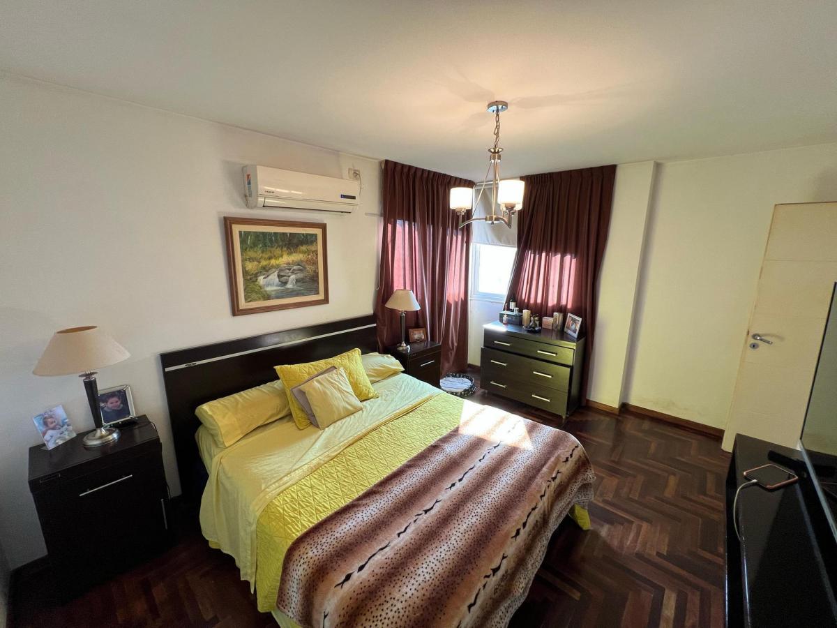 San Isidro Zona Sur a m de Valparaiso Departamento en Venta 3 Dorm. Complejo Cerrado 4