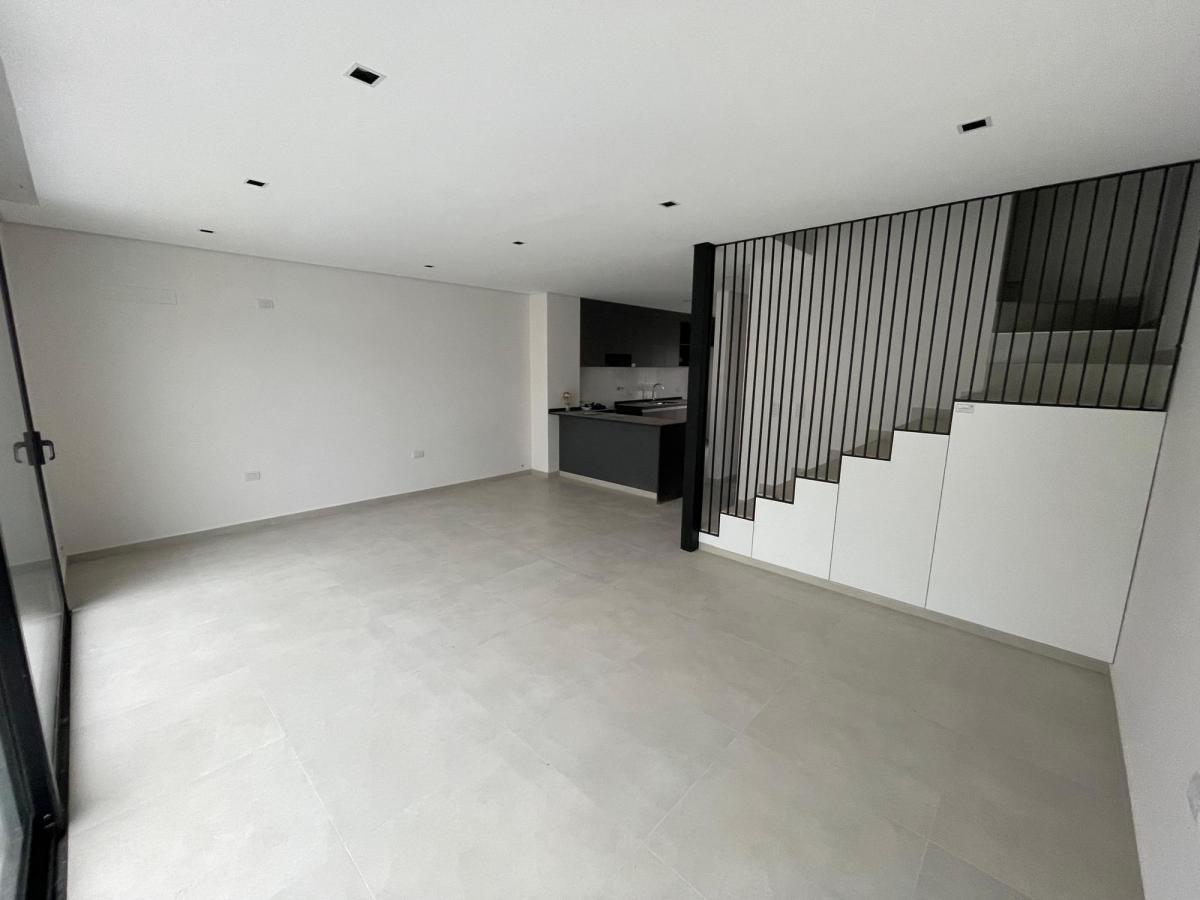 Prados de Manantiales Casa en Venta 3 Dorm. 1