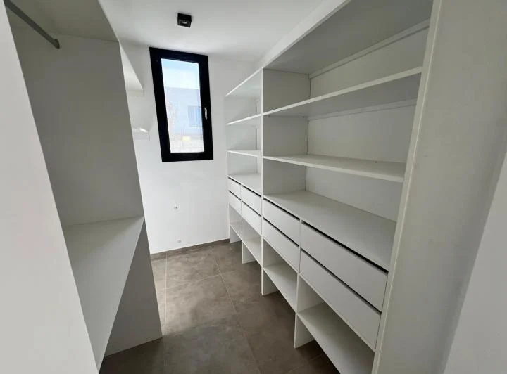 DUPLEX EN ALQUILER 2 DOR. SOLARES DE MANANTIALES 4