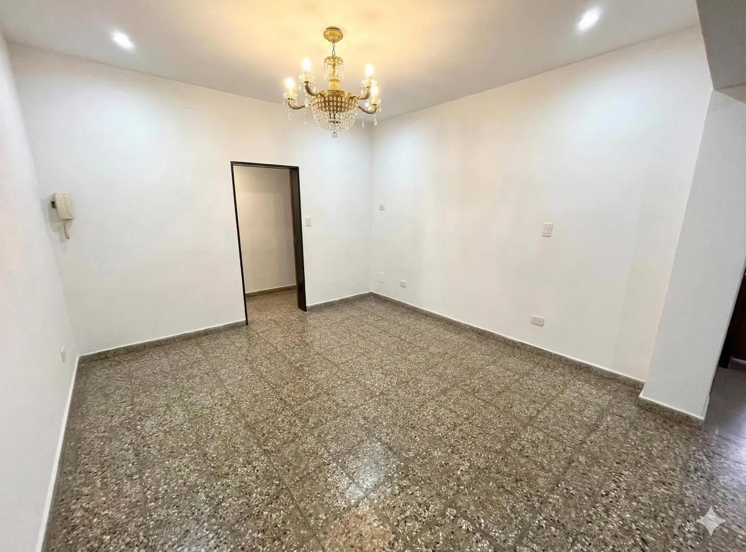 CASA EN VENTA BARRIO SAN RAFAEL 3 DORMITORIOS Y 3 BAÑOS 4