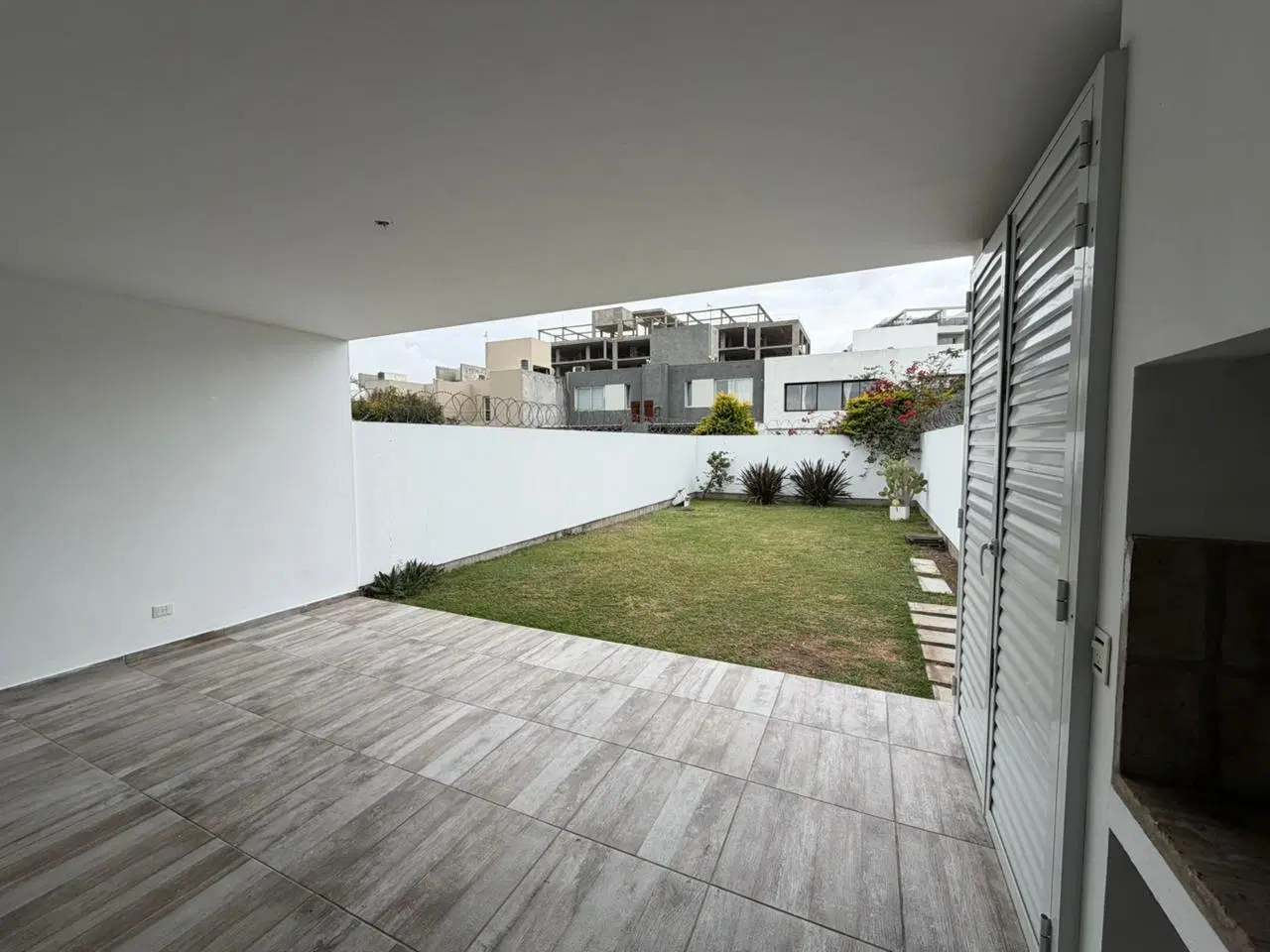 DUPLEX EN ALQUILER EN CHACRAS DEL SUR !! 3