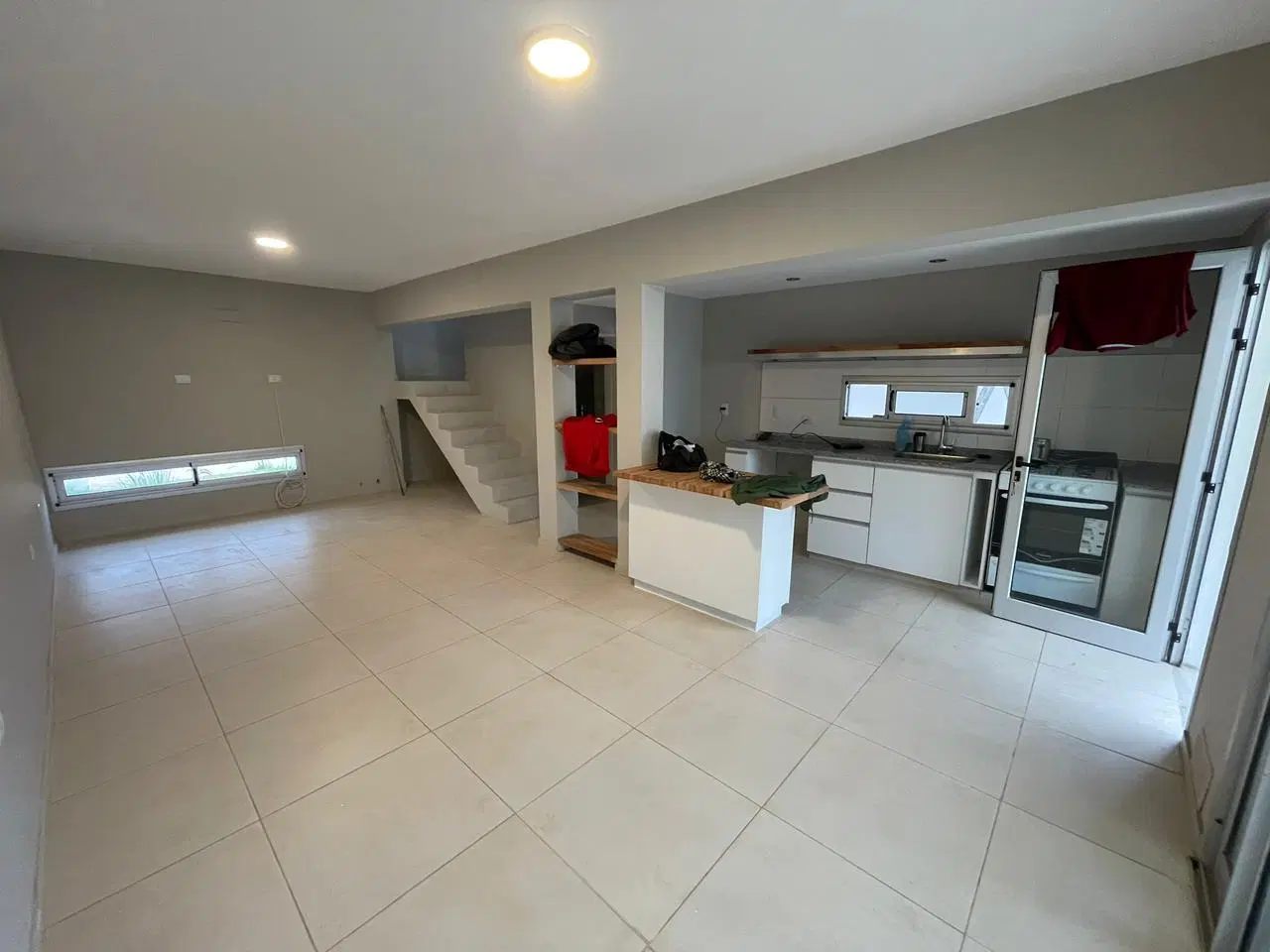 CASA DUPLEX 2 DORMITORIOS EN VENTA SAN IGNACIO VILLAGE PATIO AMPLIO 3
