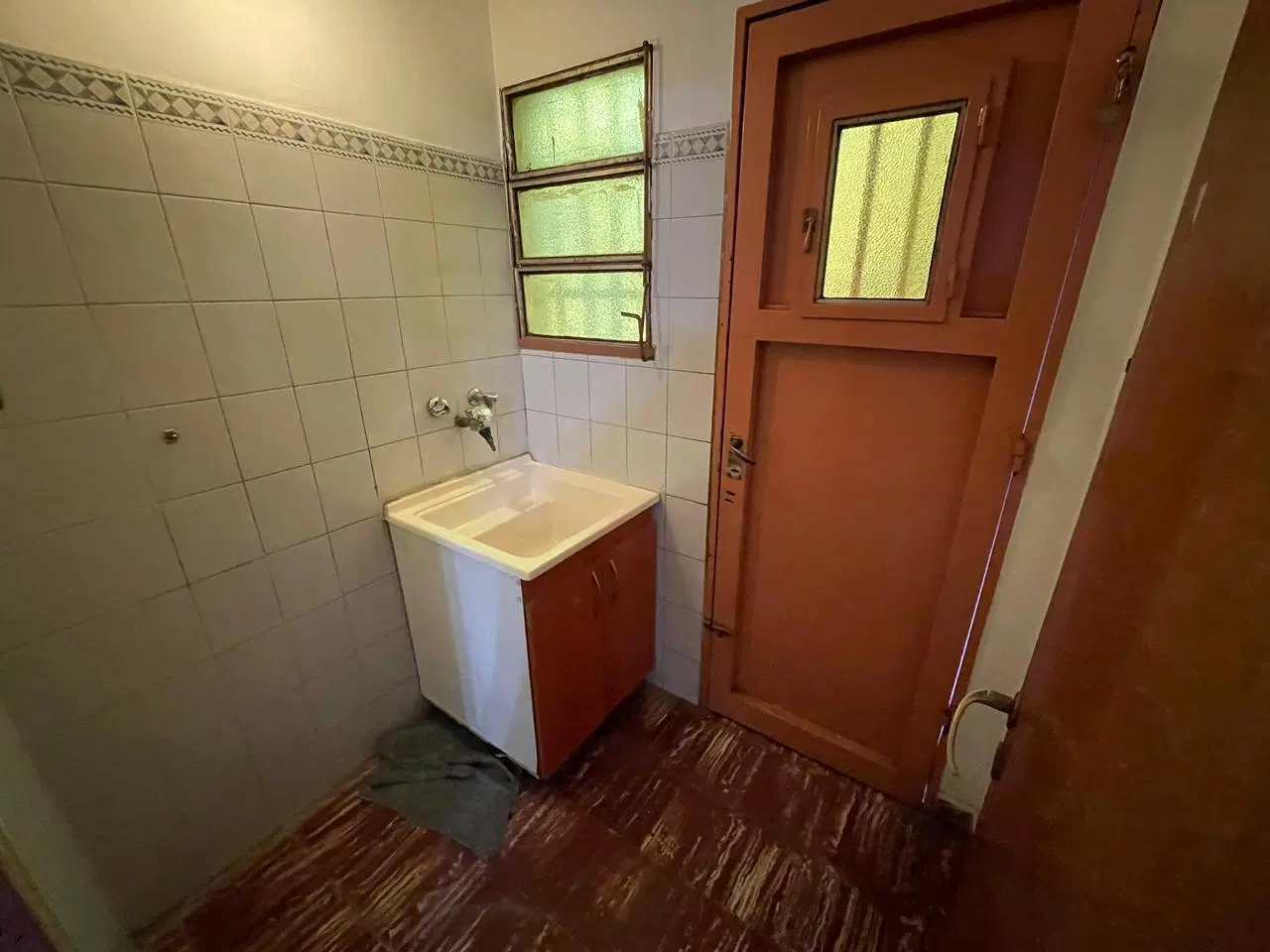 CASA EN ALQUILER EN BARRIO ZUMARAN 3 DORMITORIOS 3