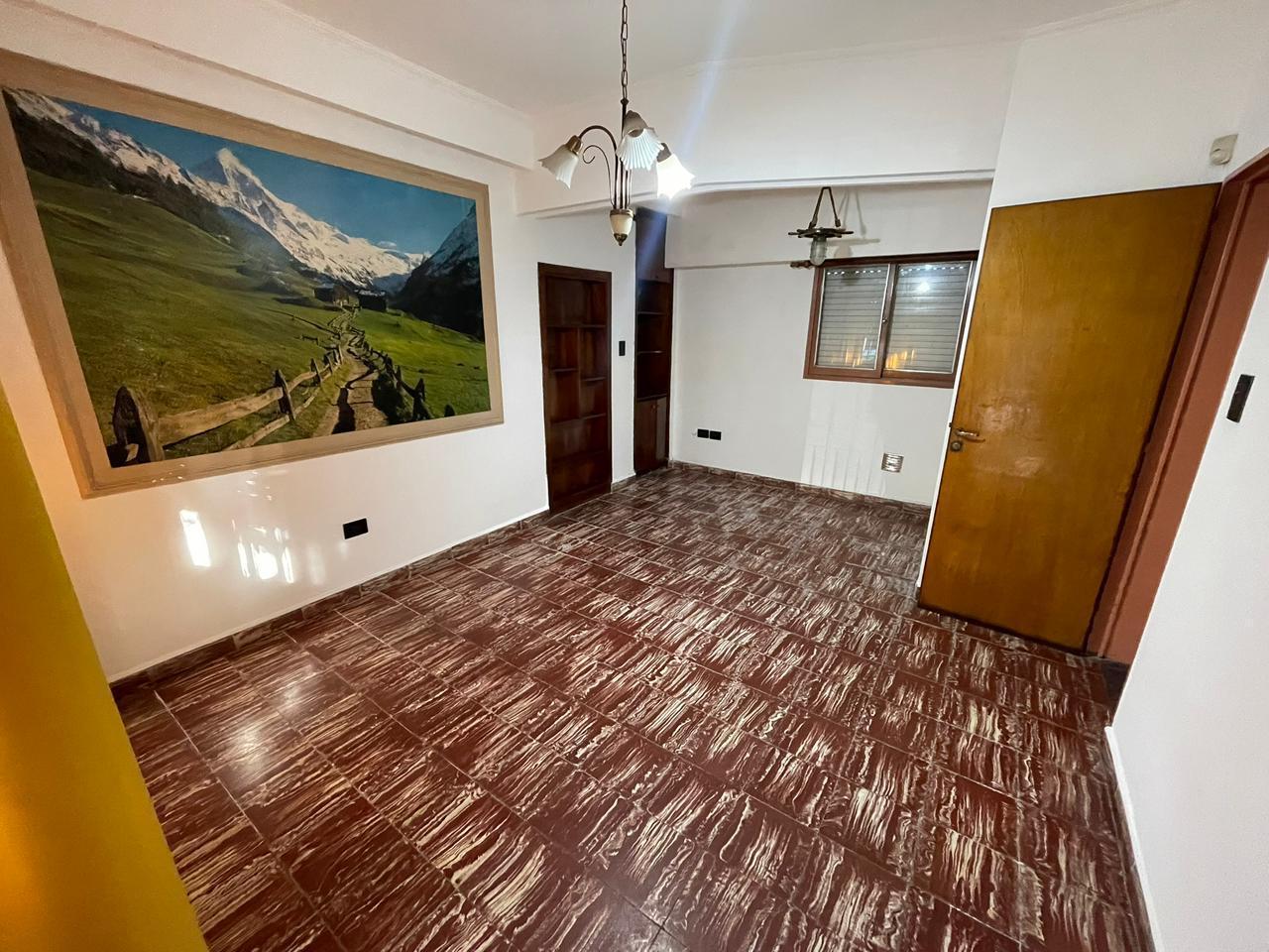 CASA EN ALQUILER EN BARRIO ZUMARAN 3 DORMITORIOS