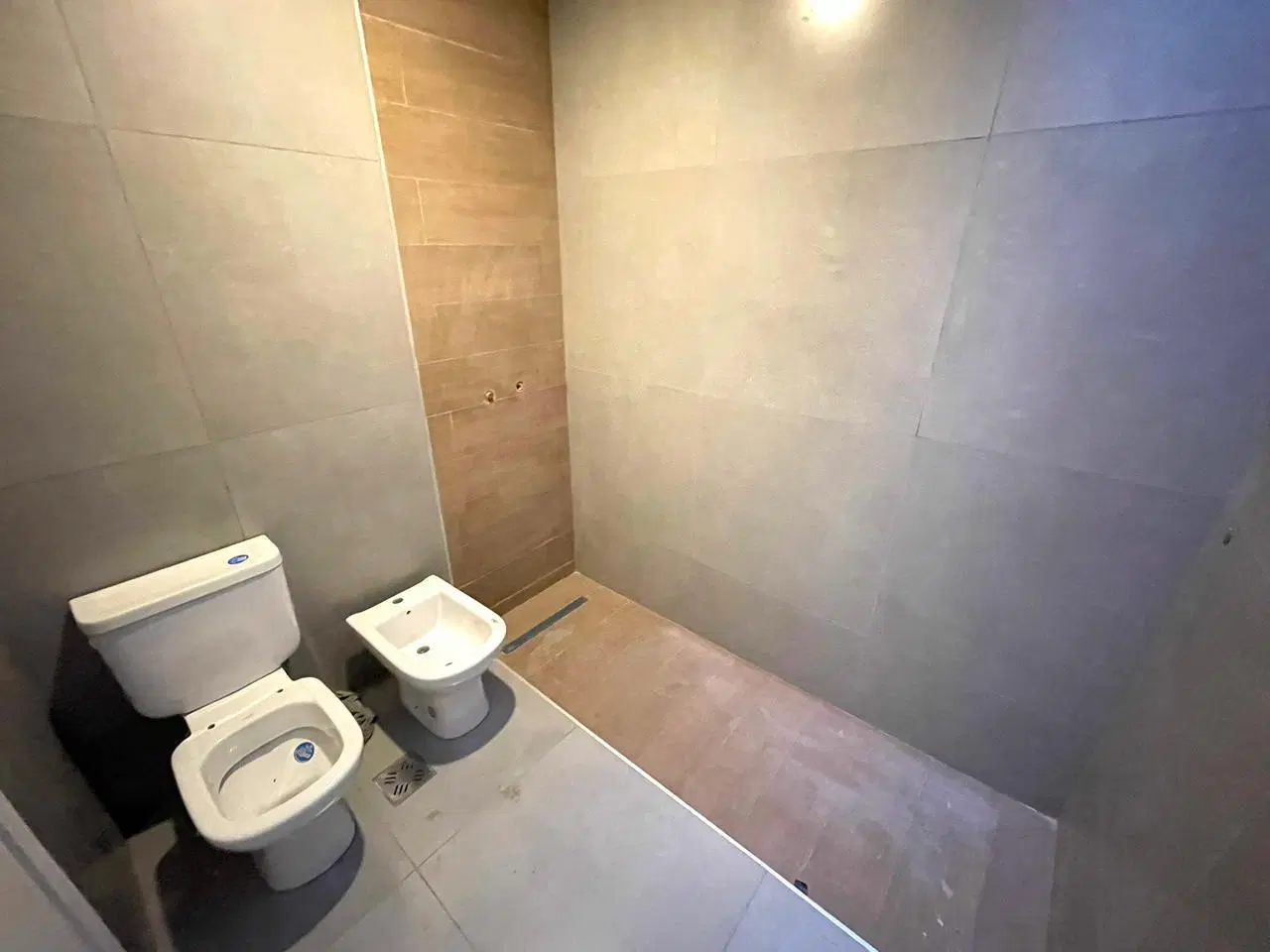 RINCONES DE MANANTIALES CASA DUPLEX EN VENTA A ESTRENAR 2 DORMITORIOS 4