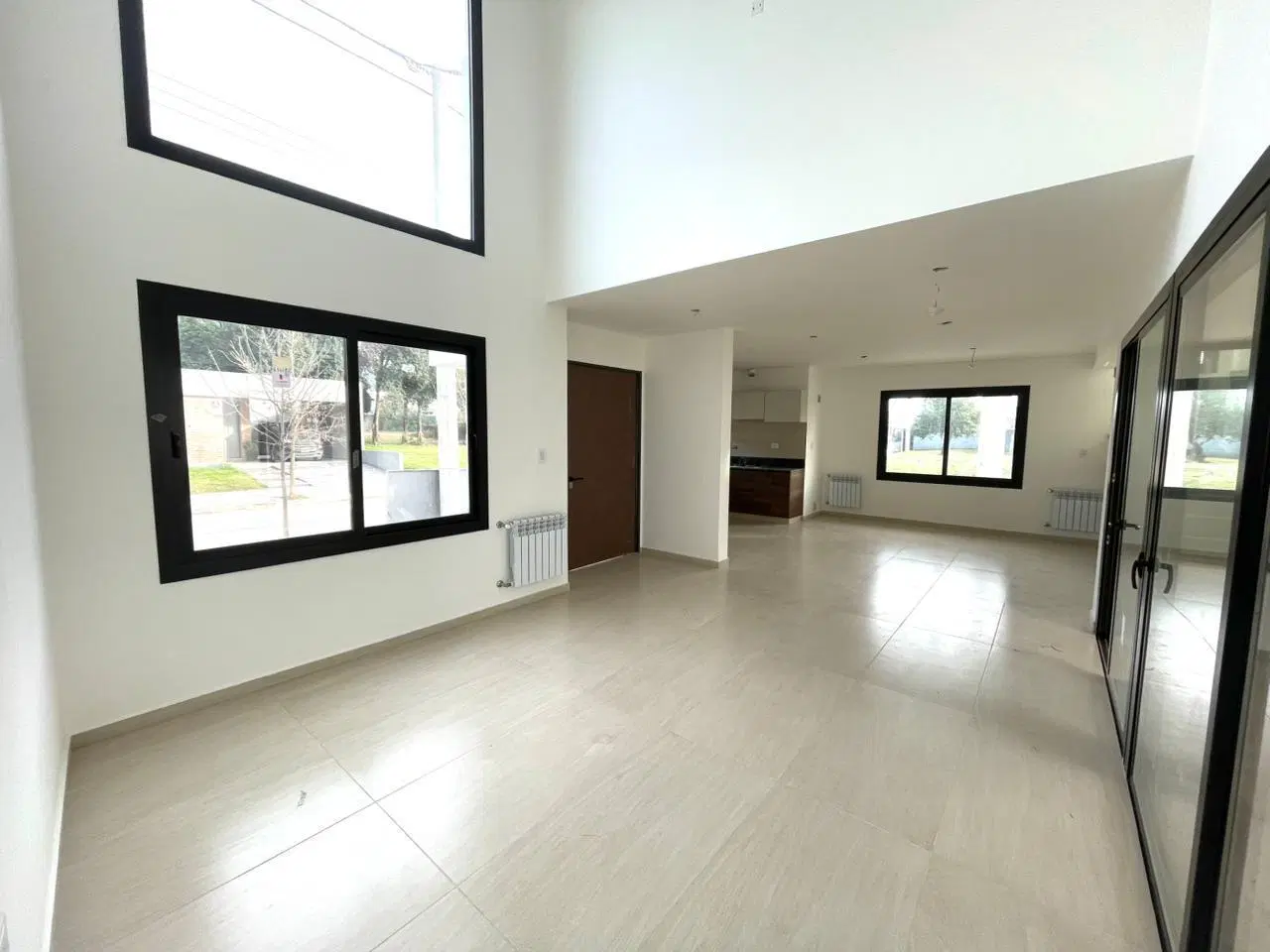 CASA EN VENTA A ESTRENAR APTA CREDITO 3 DORMITORIOS JARDIN DE LAS TEJAS AL LADO TEJAS 2 1