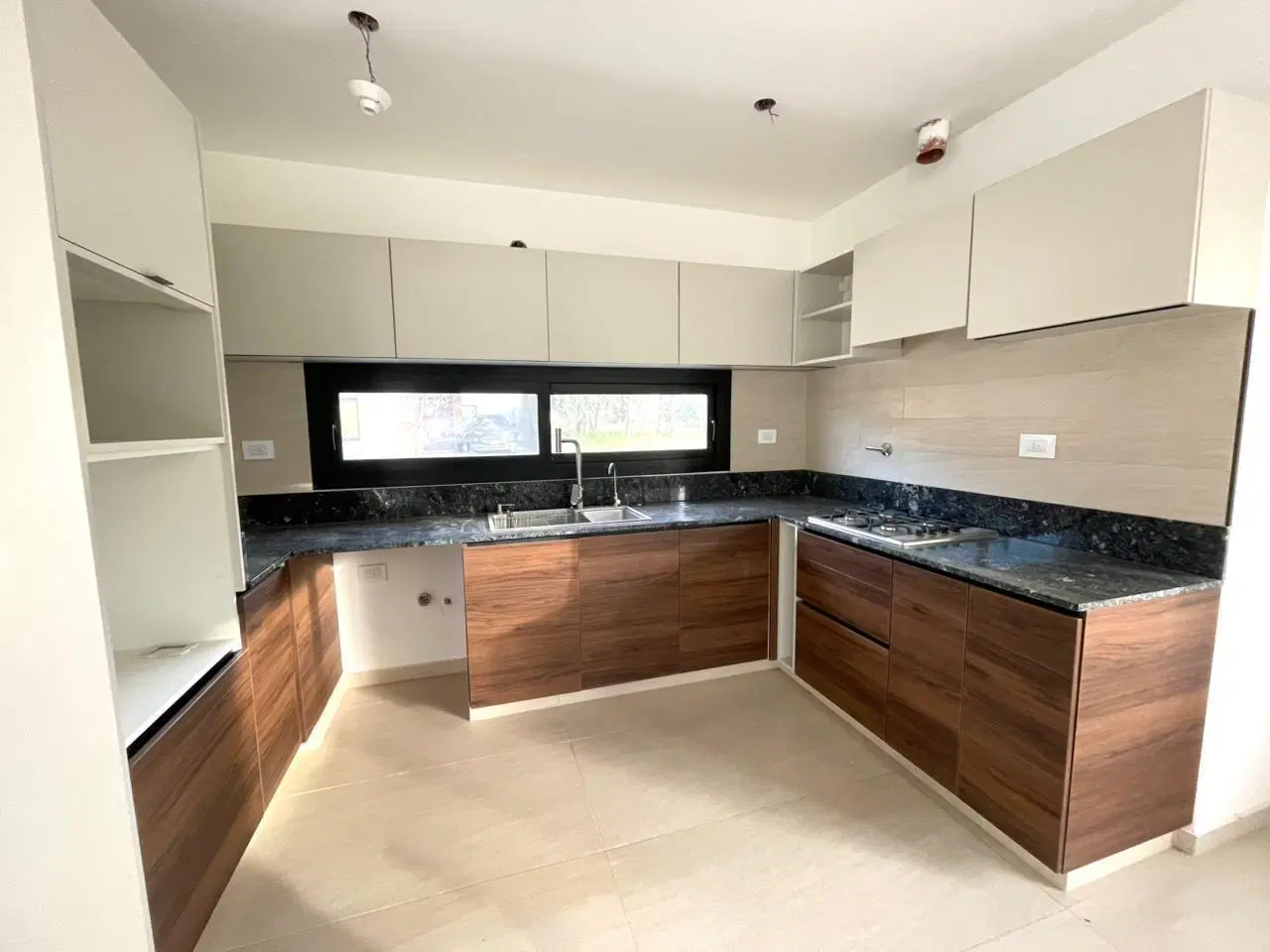 CASA EN VENTA A ESTRENAR APTA CREDITO 3 DORMITORIOS JARDIN DE LAS TEJAS AL LADO TEJAS 2 2