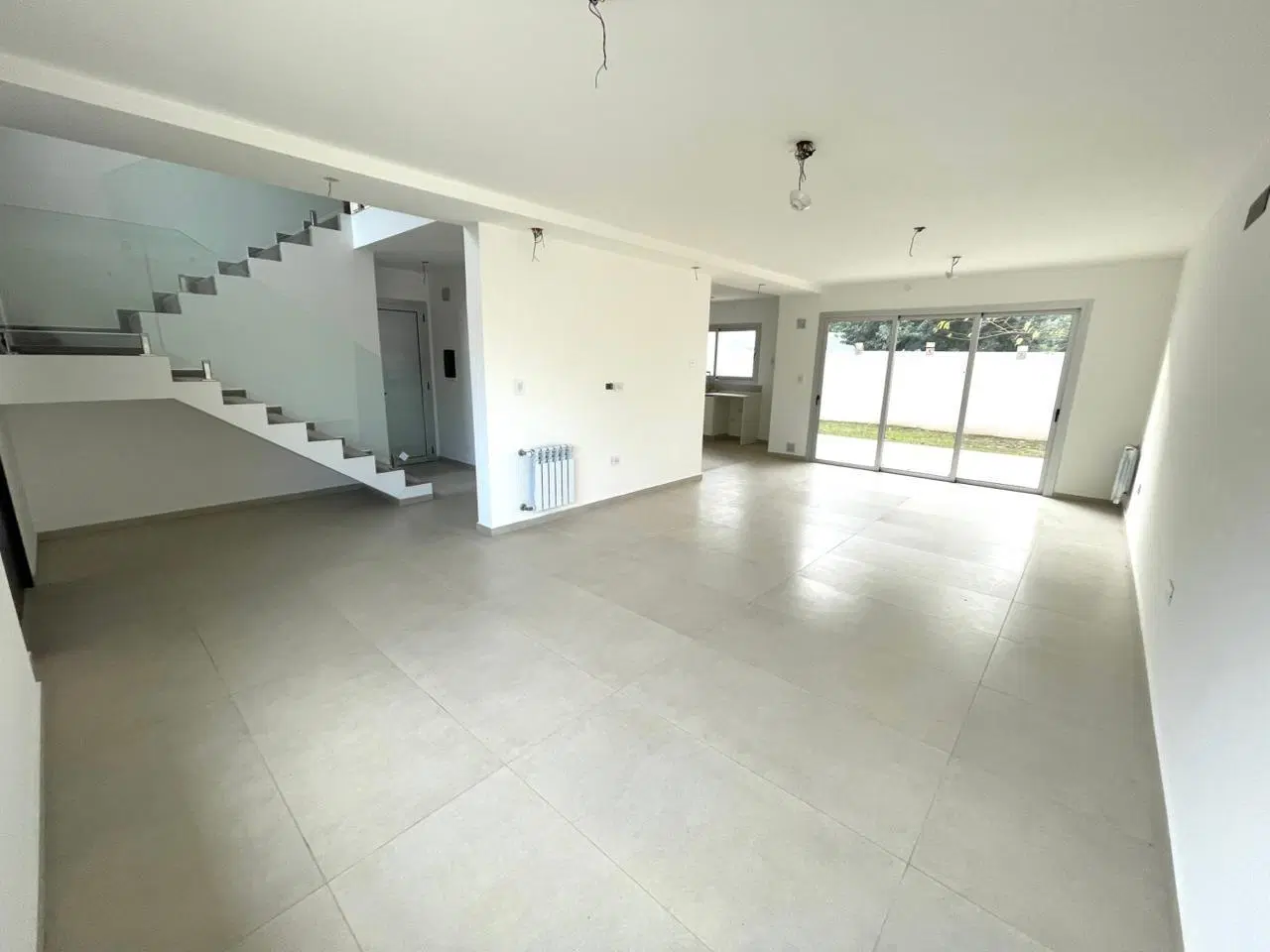 CASA EN VENTA APTA CREDITO 3 DORMITORIOS JARDIN DE LAS TEJAS AL LADO TEJAS 2 3