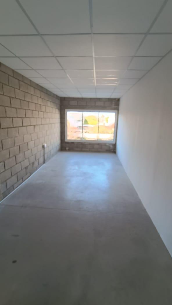 Foto de EXCELENTE LOCAL COMERCIAL EN ALQUILER, imagen 2