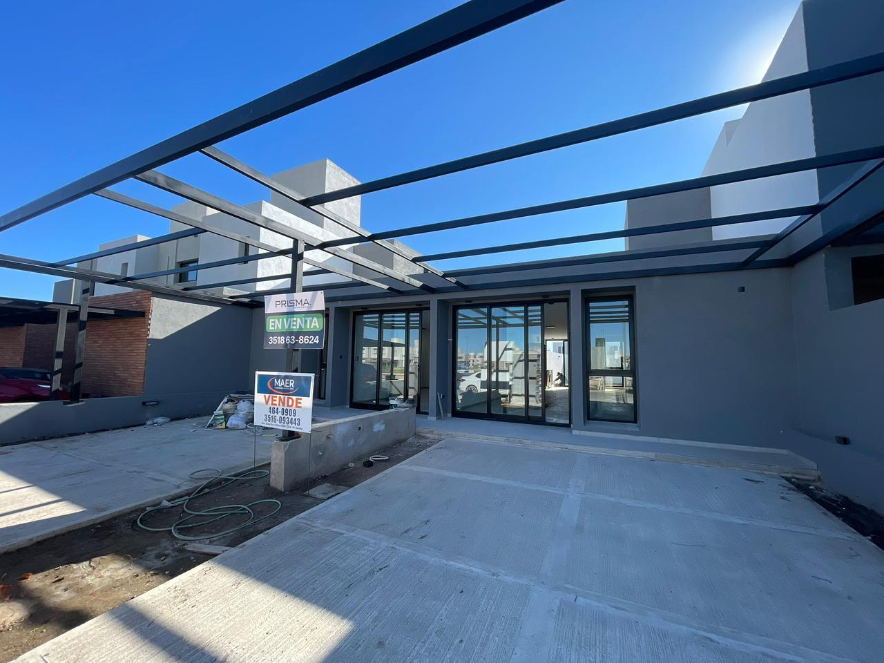 Foto de COLINAS DE MANANTIALES CASA EN VENTA 2 DORMITORIOS A ESTRENAR, imagen 1
