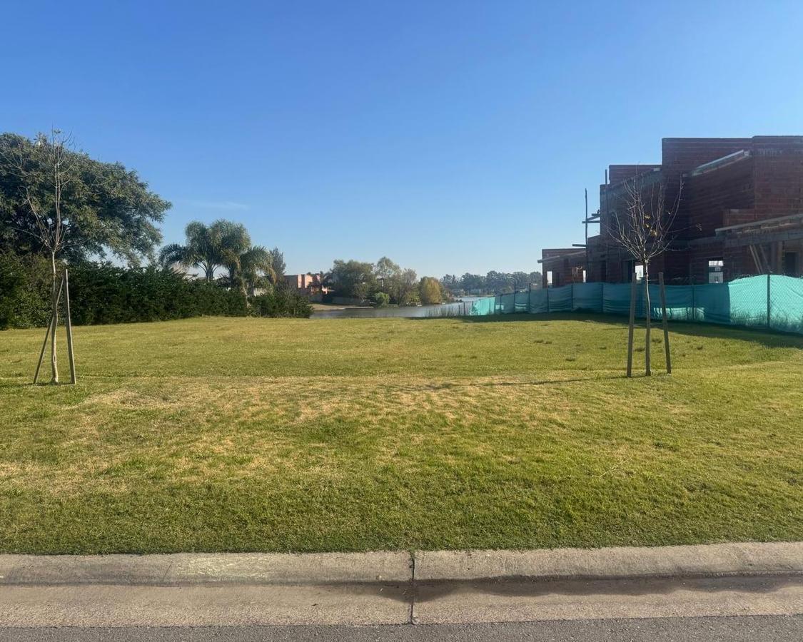 Foto de Barrio San Marco LAGUNA MEJOR LOTE, imagen 3