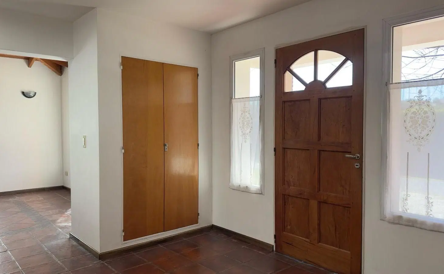 Casa en venta en barrio Alamo Alto-6amb-Pileta-Apto Credito. 3