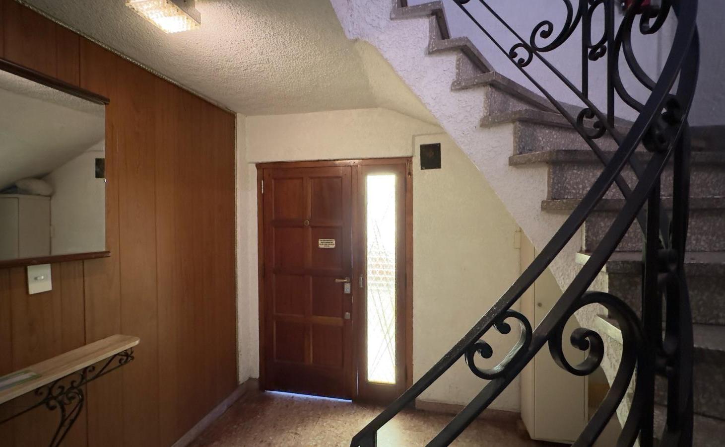 Foto de Departamento en venta-Martínez-Apto crédito-3Amb-Cochera propia-Balcon, imagen 2