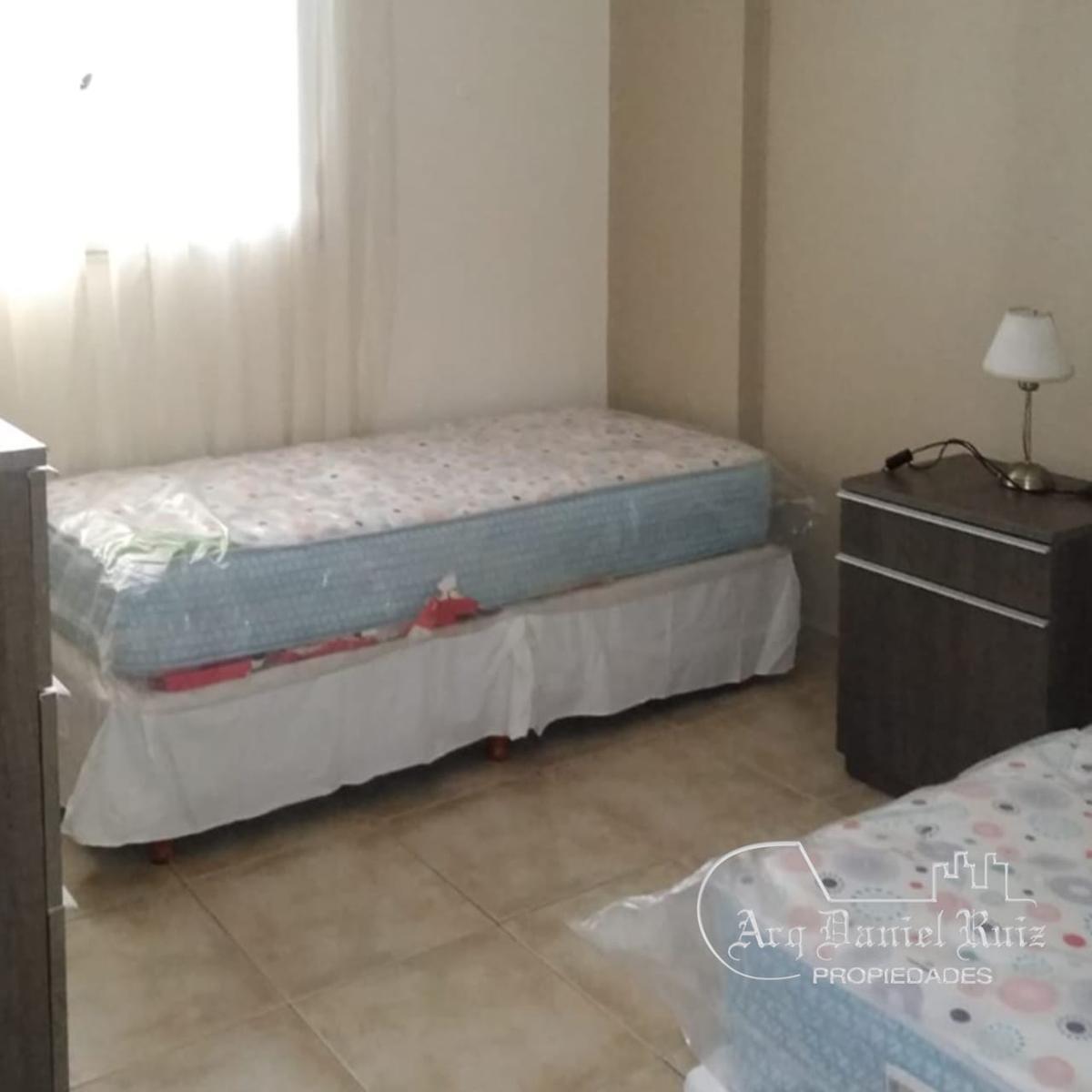 Dpto. 2 Dorm. en Venta en Muñecas 1ra Cuadra 4