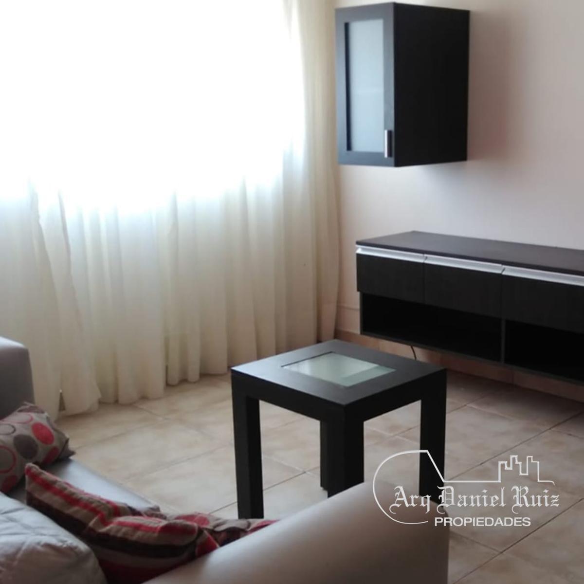 Dpto. 2 Dorm. en Venta en Muñecas 1ra Cuadra 5