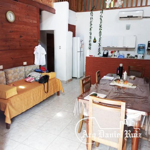 Casa + 3 Dptos. en Venta en Zona Parque 9 de Julio 1