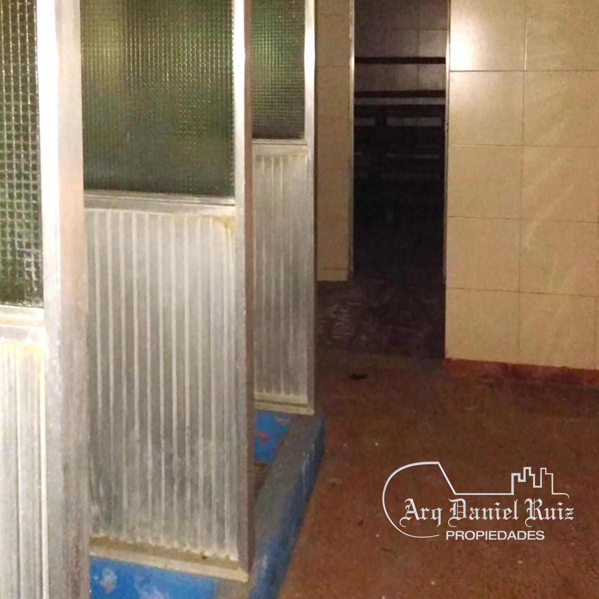 Edificio Comercial en Venta Altura Av Alem 250 4