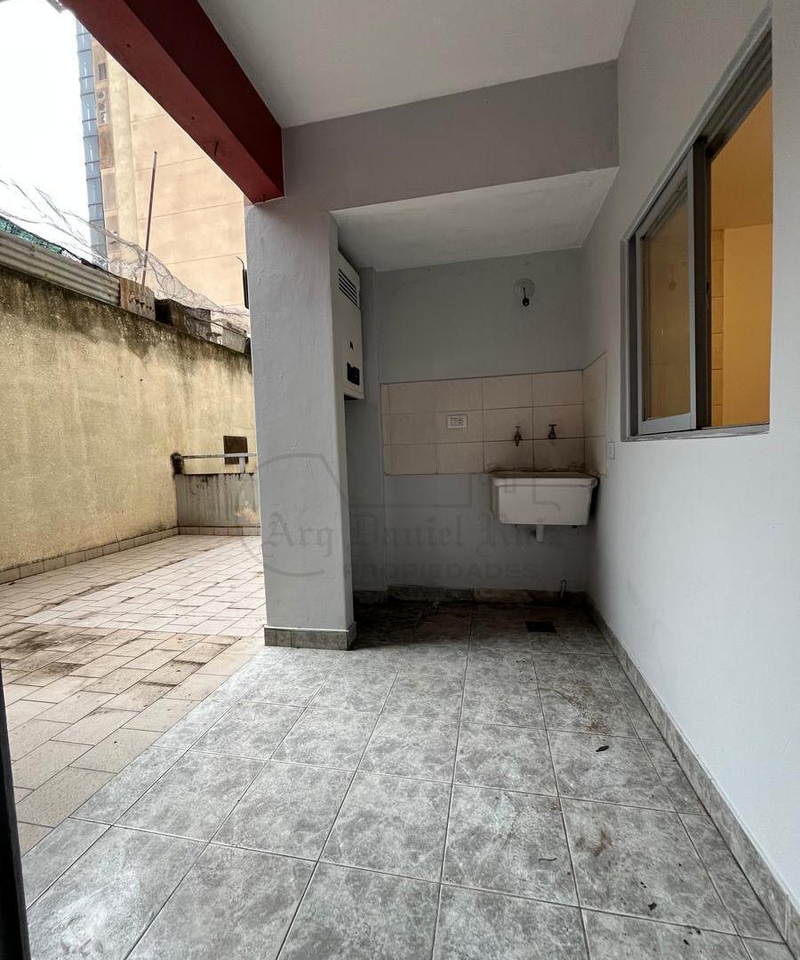 Foto de Departamento 1 dormitorio en Buenos Aires al 400, imagen 5