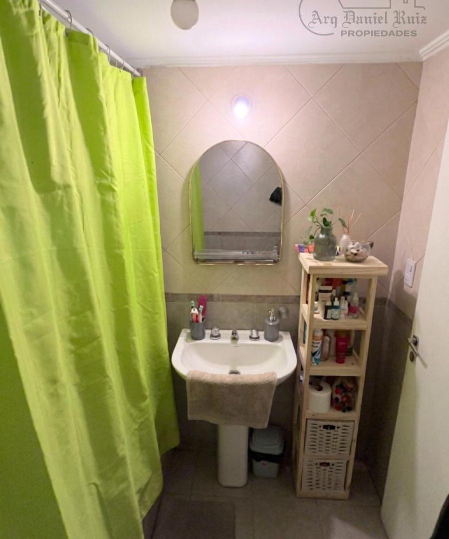 Foto de Departamento 2 dormitorios y balcón frontal en Bs. As. al 600, imagen 4