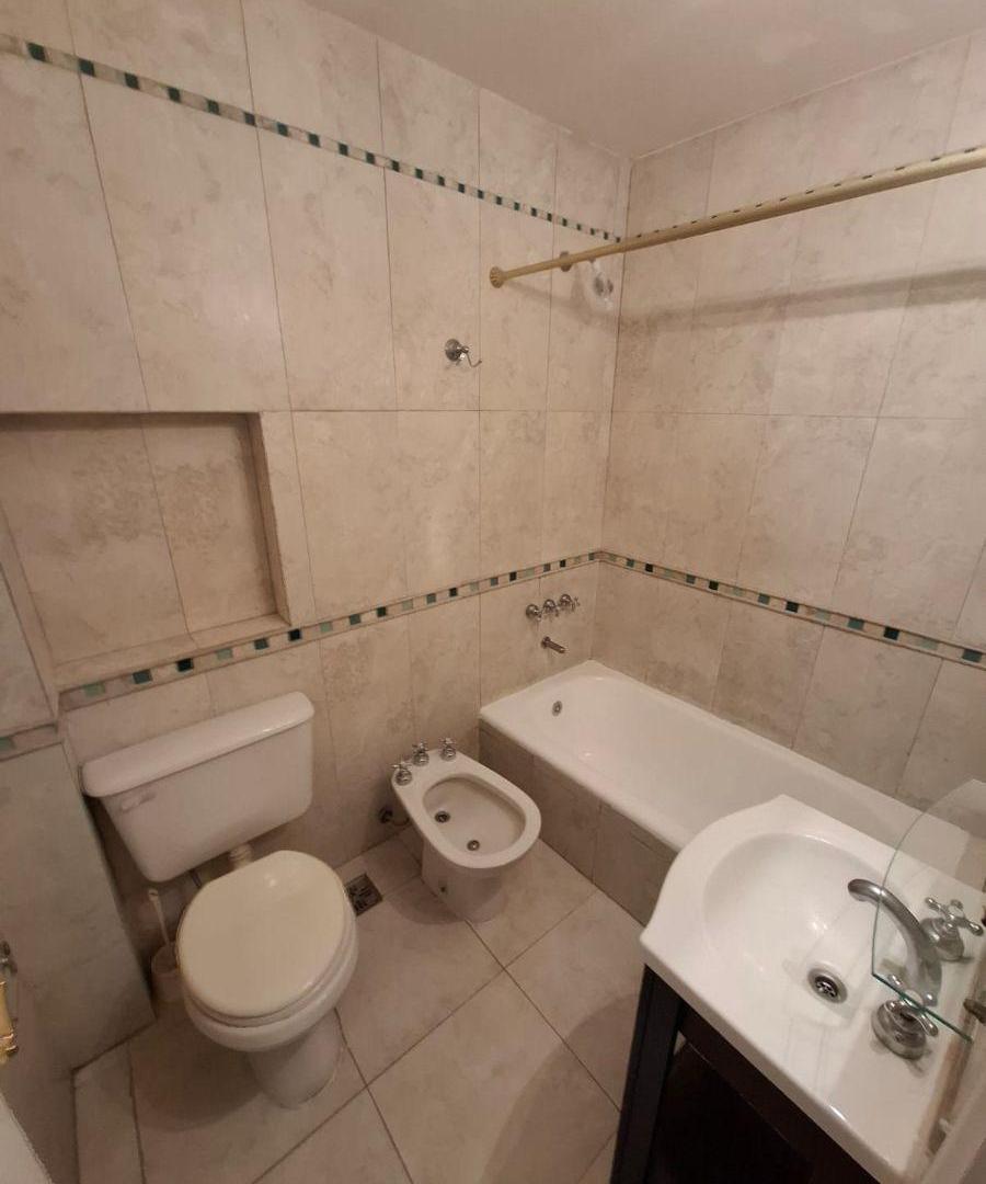 Foto de 3 ambientes reciclado con 2 patios en alquiler – Belgrano, imagen 2