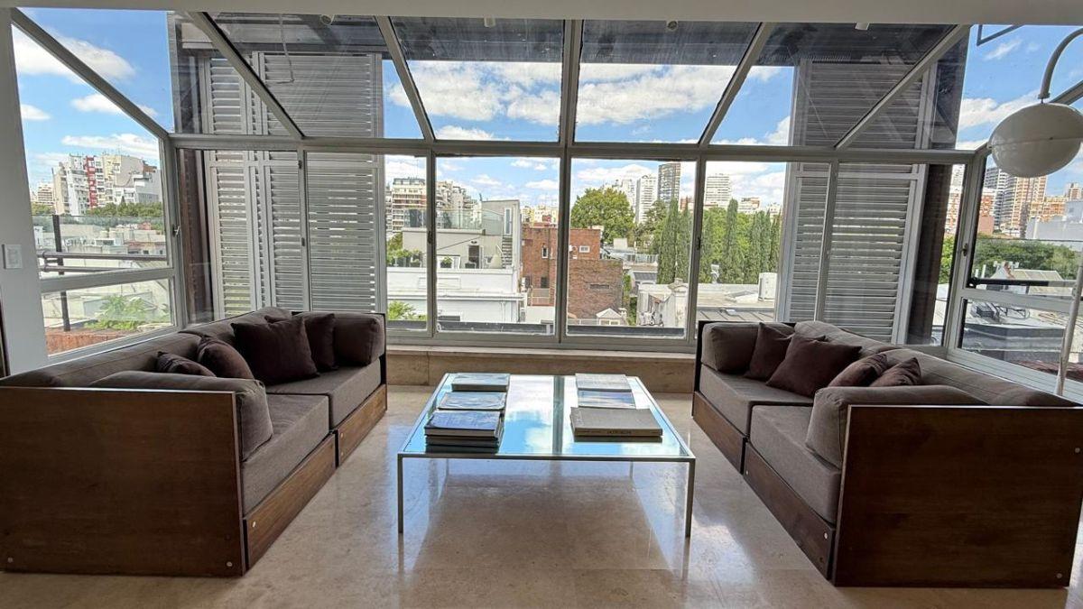 espectacular piso en Barrio Parque totalmente equipado
