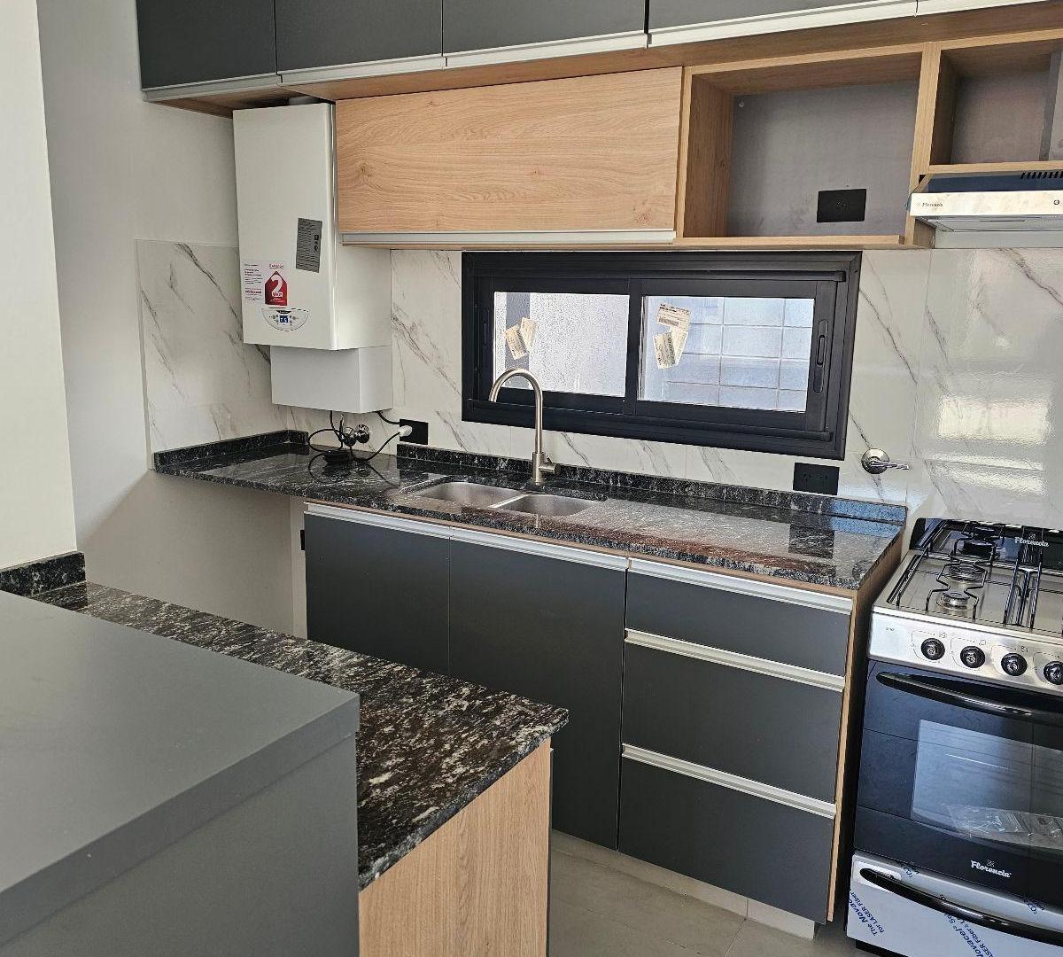 Foto de DUPLEX A LA VENTA EN COLINAS DE MANANTIALES, imagen 4