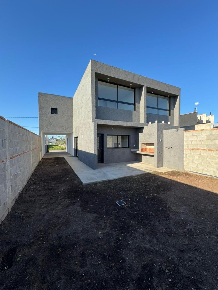 Dúplex Categoría Contiguo a Comarca de Allende - Recibimos Menor 1